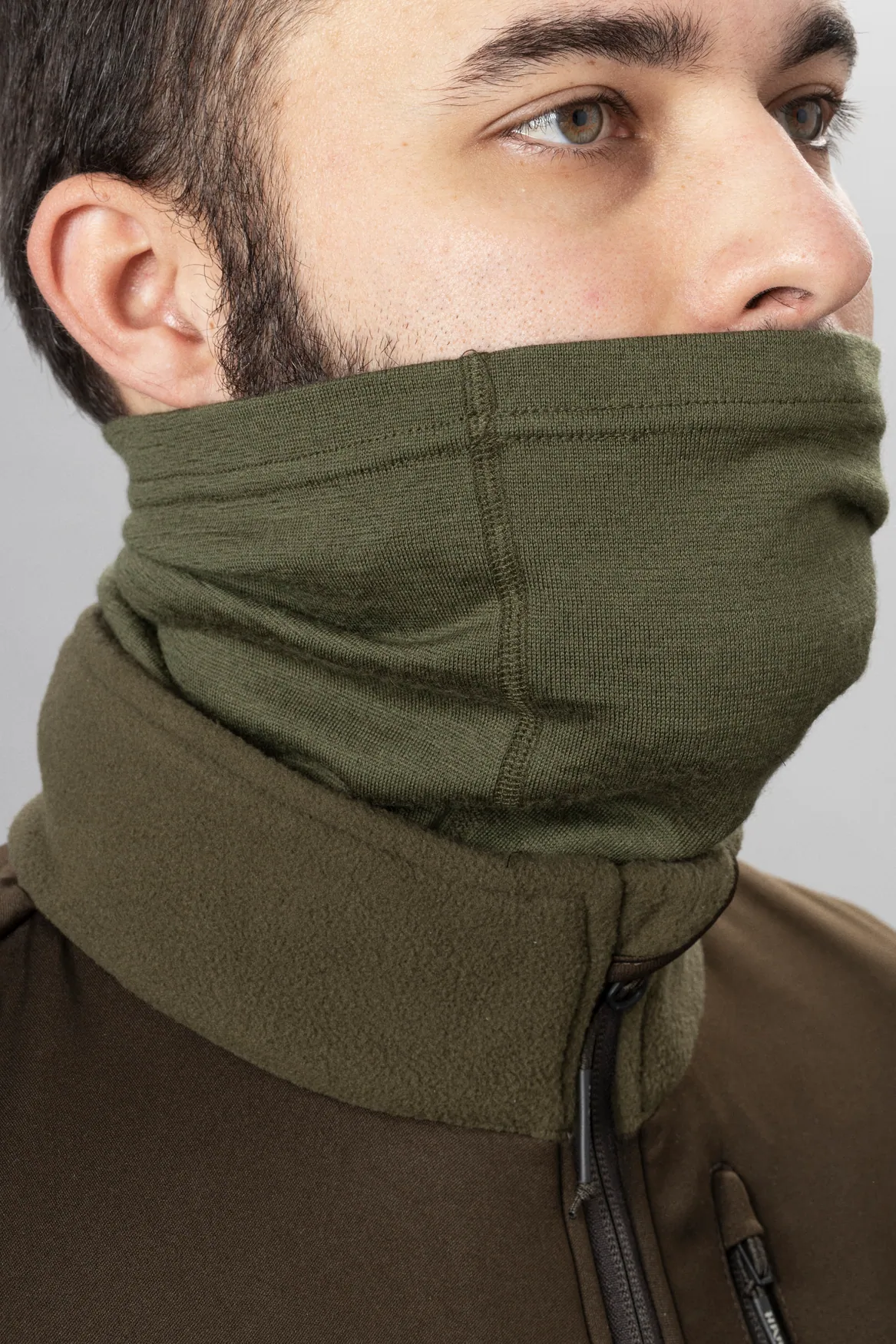 Harkila Base sal,boja dark olive, vel.one size – Harkila – Lovački Šal/Kravate/Tregeri/Rukavice – slika 5
