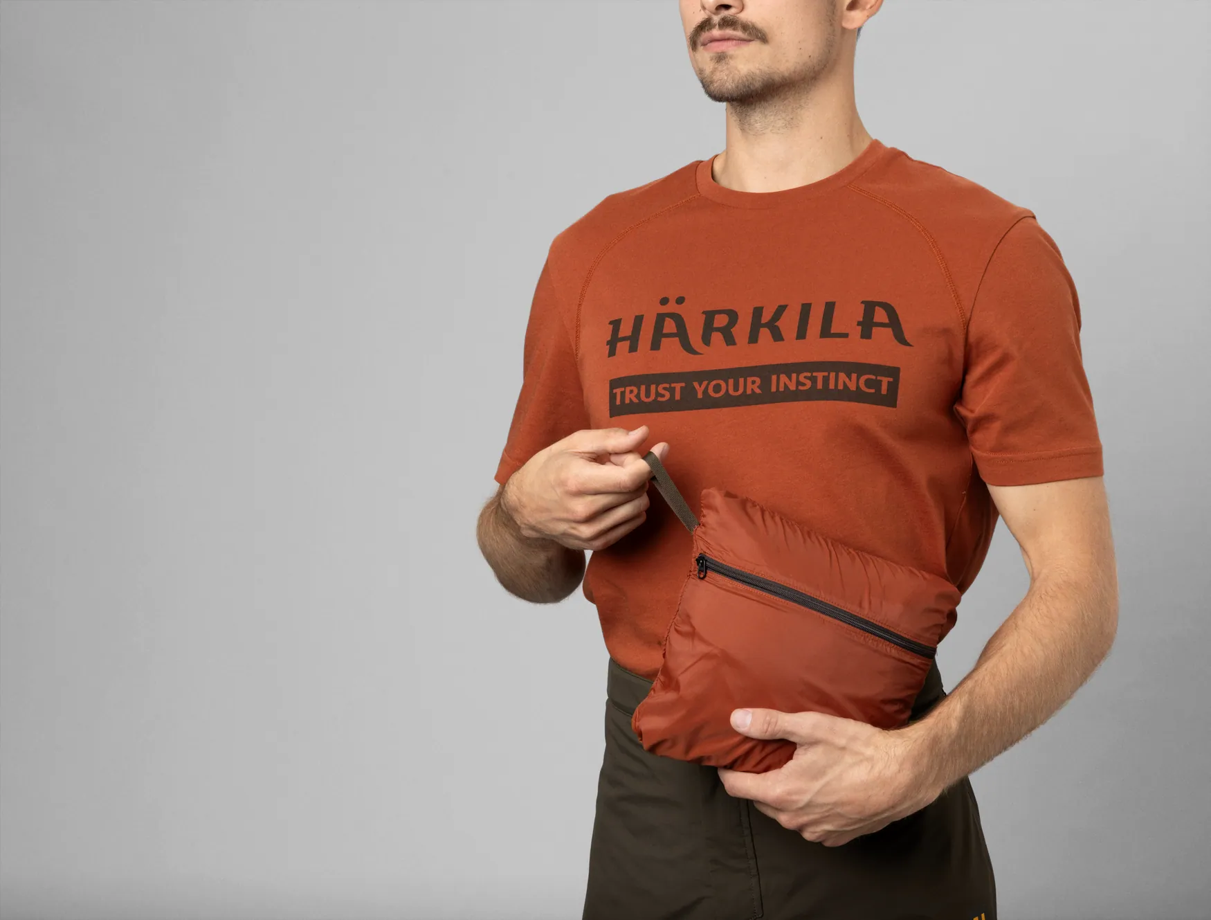 Harkila prsluk Logmar Insulated boja Willow green, vel.52 – Harkila – Lovački Prsluci – slika 5